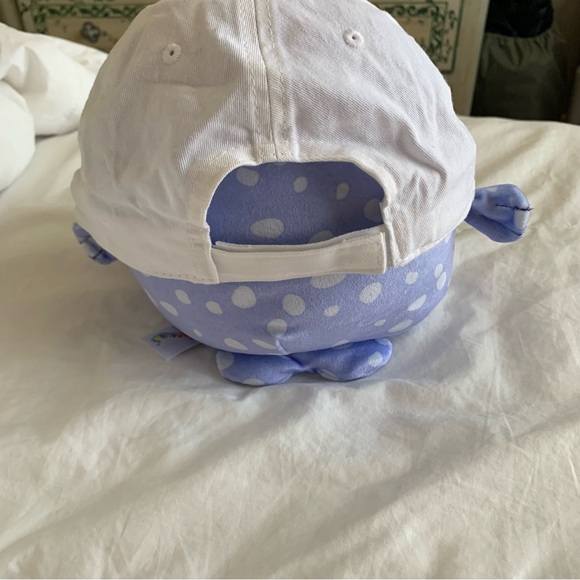 White baseball cap with Velcro closure - Picture 3 of 5